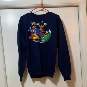 Vintage Disney Men's Blue Crewneck Sweater with Characters